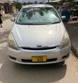 Toyota Wish 2005 Nyeupe - 1