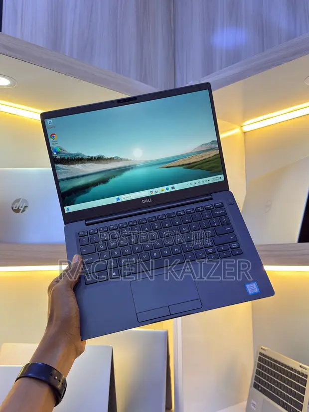 Dell Latitude 7300 Laptop - Core i7, 16GB RAM, 256GB SSD - 1