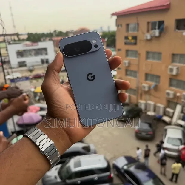 New Google Pixel 10 Pro 128GB - 1