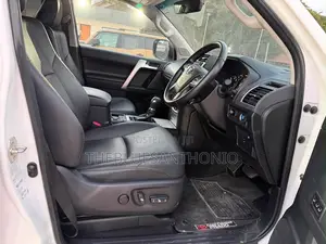 Toyota Land Cruiser Prado 2022 VXL