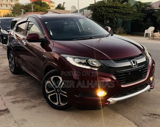 Honda Vezel 1.5 Hybrid 2WD 2014 Maroon - 1