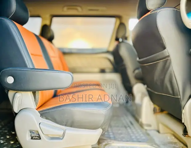 Toyota Alphard 2.4 Petrol FWD 2007 Pearl - 1