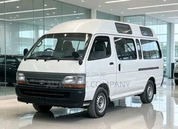 Toyota HiAce 2002 - 1