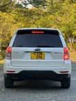 Subaru Forester 2011 White - 2
