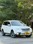 Subaru Forester 2011 White - 3