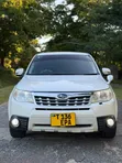 Subaru Forester 2011 White - 4