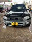 Toyota RAV4 Base FWD 1999 Black - 1