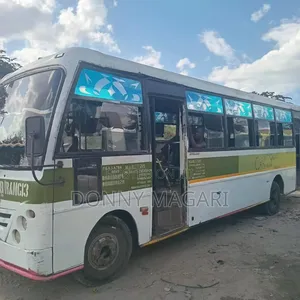Tata Starbus Ultra Skool Bus 2015