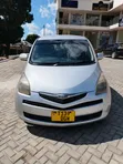 Toyota Ractis 2006 Silver - 1
