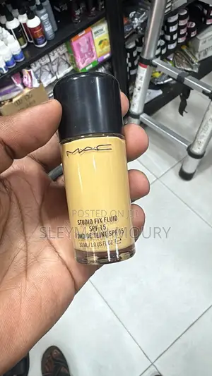 MAC Studio Fix Foundation