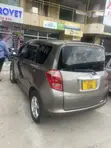 Toyota Ractis 2006 Gray - 3