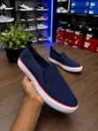 Simple Men's Shoes - 1