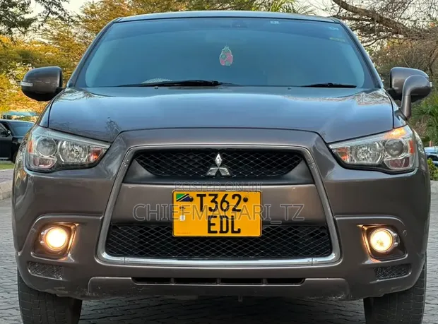 Mitsubishi RVR 2010 Kijivu - 1