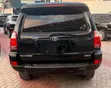 Toyota Hilux Surf 2007 Nyeusi ya Matt - 5