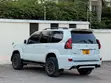 Toyota Land Cruiser Prado 2007 White - 4