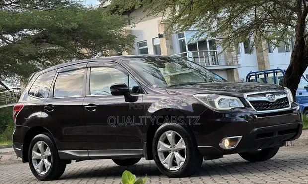 Subaru Forester 2013 Maroon - 1