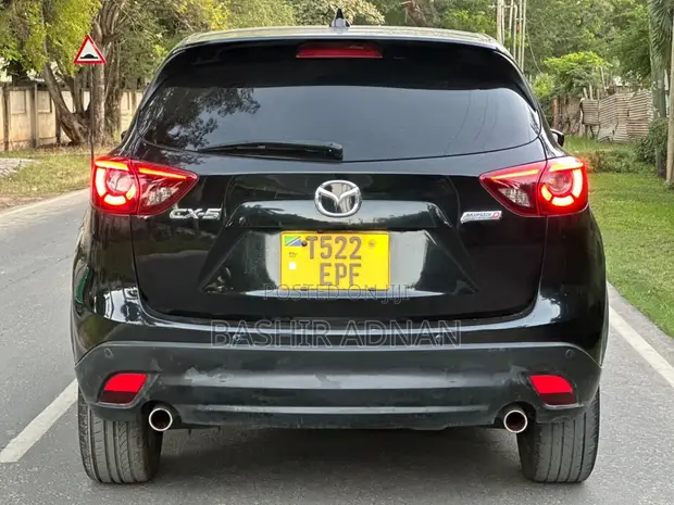 Mazda CX-5 2.2 Diesel FWD 2015 Nyeusi - 1