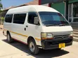 Toyota HiAce 2002 Nyeupe - 1