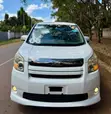 Toyota Noah 2.0L 8-Seater Minivan 2008 - 2