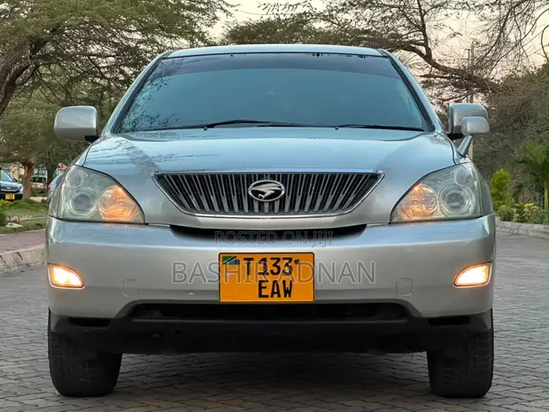 Toyota Harrier 2007 Silver - 1