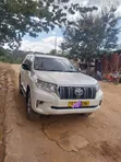 Toyota Land Cruiser Prado 2010 White - 1