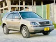 Toyota Harrier 2003 Dhahabu - 2