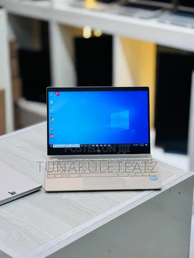 HP Envy 13 Laptop - Intel Core i7, 8GB RAM, 256GB SSD - 1