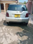 Toyota IST 2004 Beige - 2