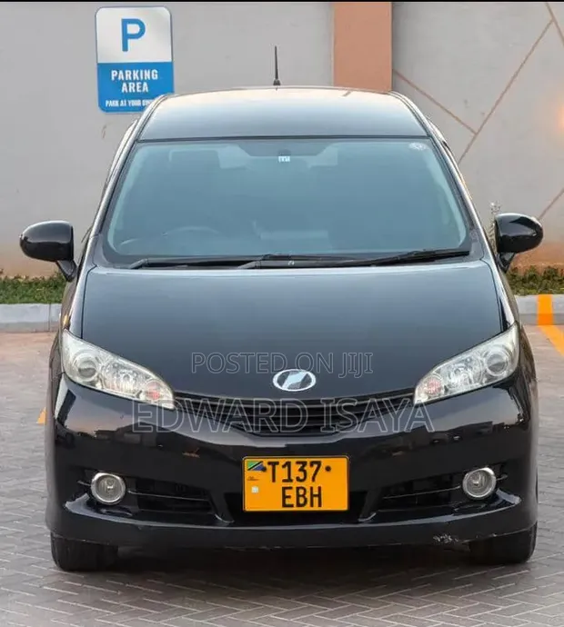 Toyota Wish 2009 Nyeusi - 1