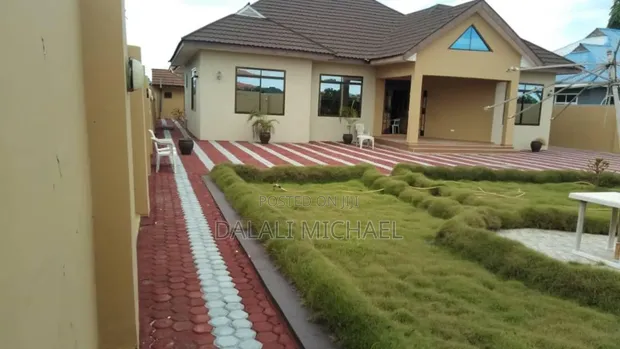 3 Bedroom House for Sale in Mbweni - 1