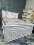 White Wood Bed 5/6 - 2
