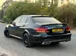 Mercedes-Benz E200 2014 Nyeusi - 2