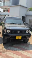 Toyota Land Cruiser Prado 2005 Nyeusi - 2
