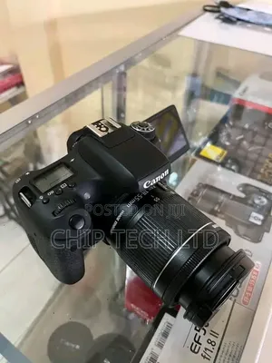 Canon 760D DSLR Camera with Lens