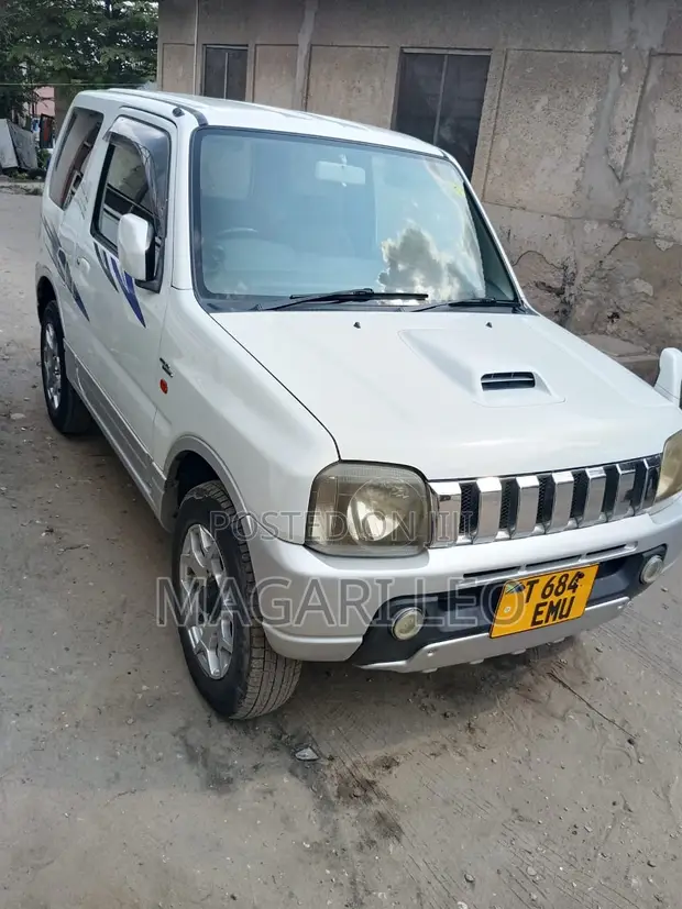 Suzuki Jimny Cabriolet Automatic 2005 White - 1
