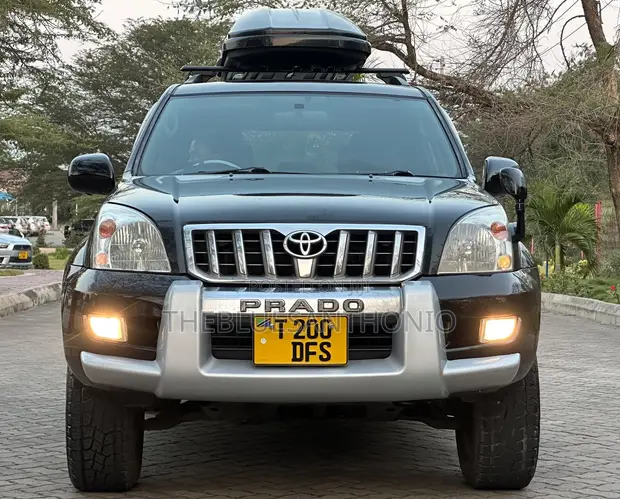 Toyota Land Cruiser Prado 2005 Black - 1