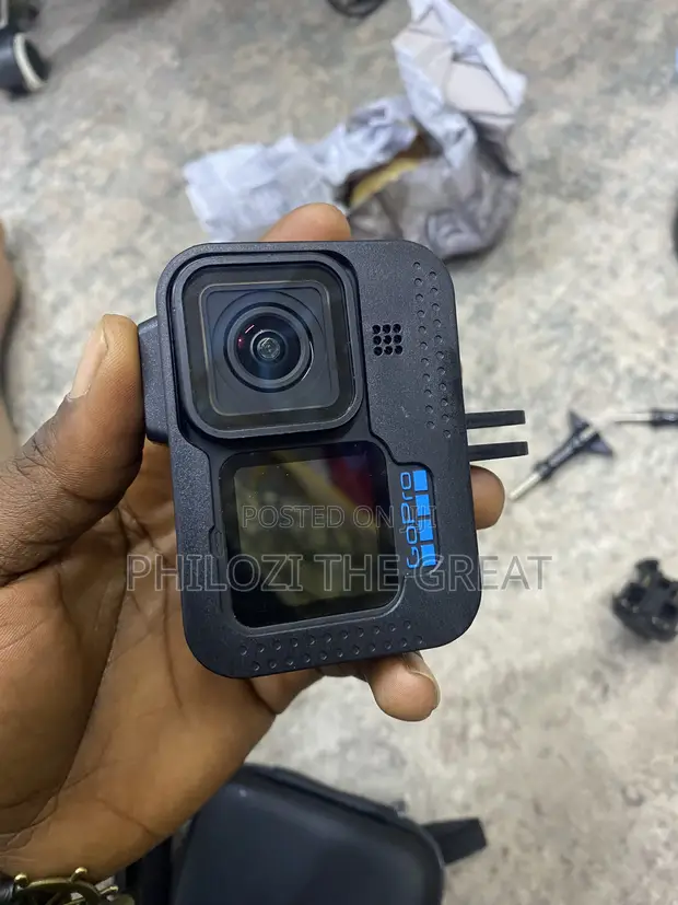GoPro Hero 11 Black Action Camera - 1