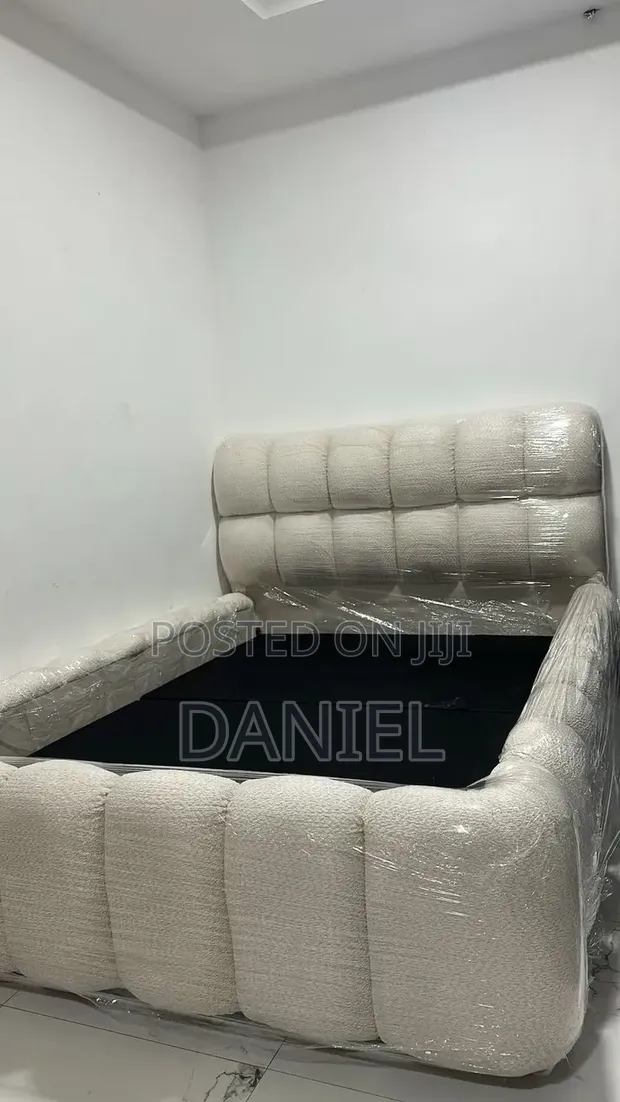 SofaSofa Bedsofa Queen Rangi Cream & Chocolate - 1