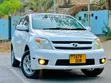 Toyota IST 2005 White - 1