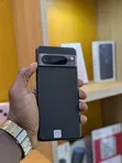 Google Pixel 8 Pro 128GB Nyeusi (Iliyo tumika) - 1