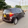Toyota Ractis 2015 Beige - 2