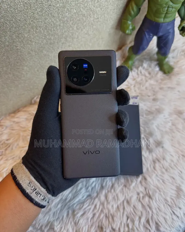 Vivo X80 256GB Black - 1
