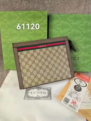 Gucci Handbag - Supreme Canvas Signature Web Stripe