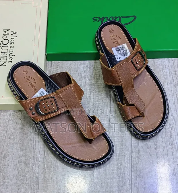 Men's Clarks Leather Sandals - Brand New - 1