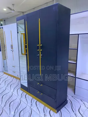 Skyline Furniture 3-Door Wardrobe