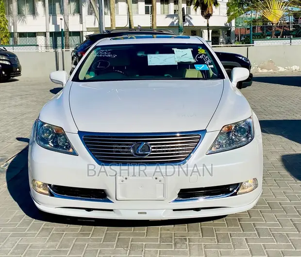 Lexus LS 460 2007 White - 1