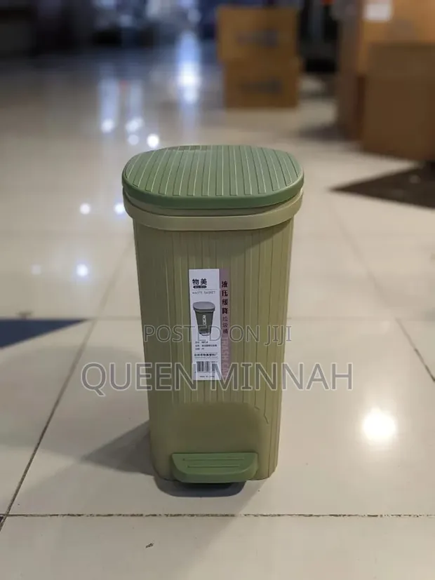 Hands-Free Foot-Operated Waste Bin - 1