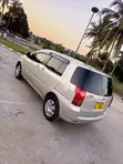 Toyota Raum 2004 Silver - 2