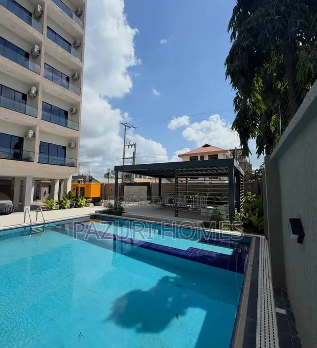 Furnished 2 Bedroom Apartment in Morocco Block 42, Oyster Bay - 1