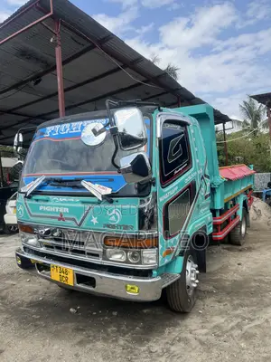 Mitsubishi Fuso Tipper Truck